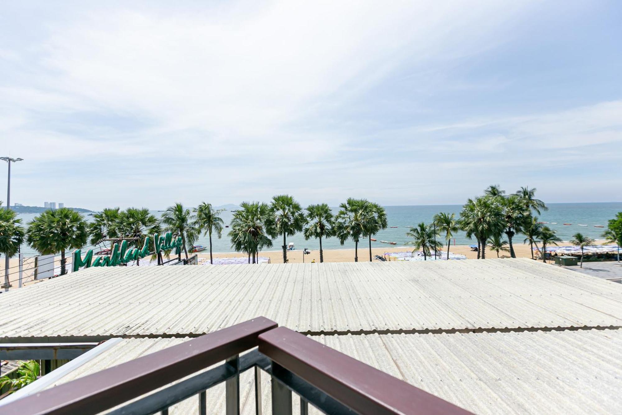The Bedrooms Hostel Pattaya Εξωτερικό φωτογραφία