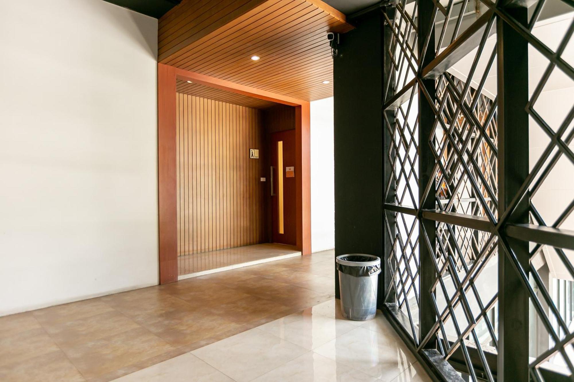 The Bedrooms Hostel Pattaya Εξωτερικό φωτογραφία