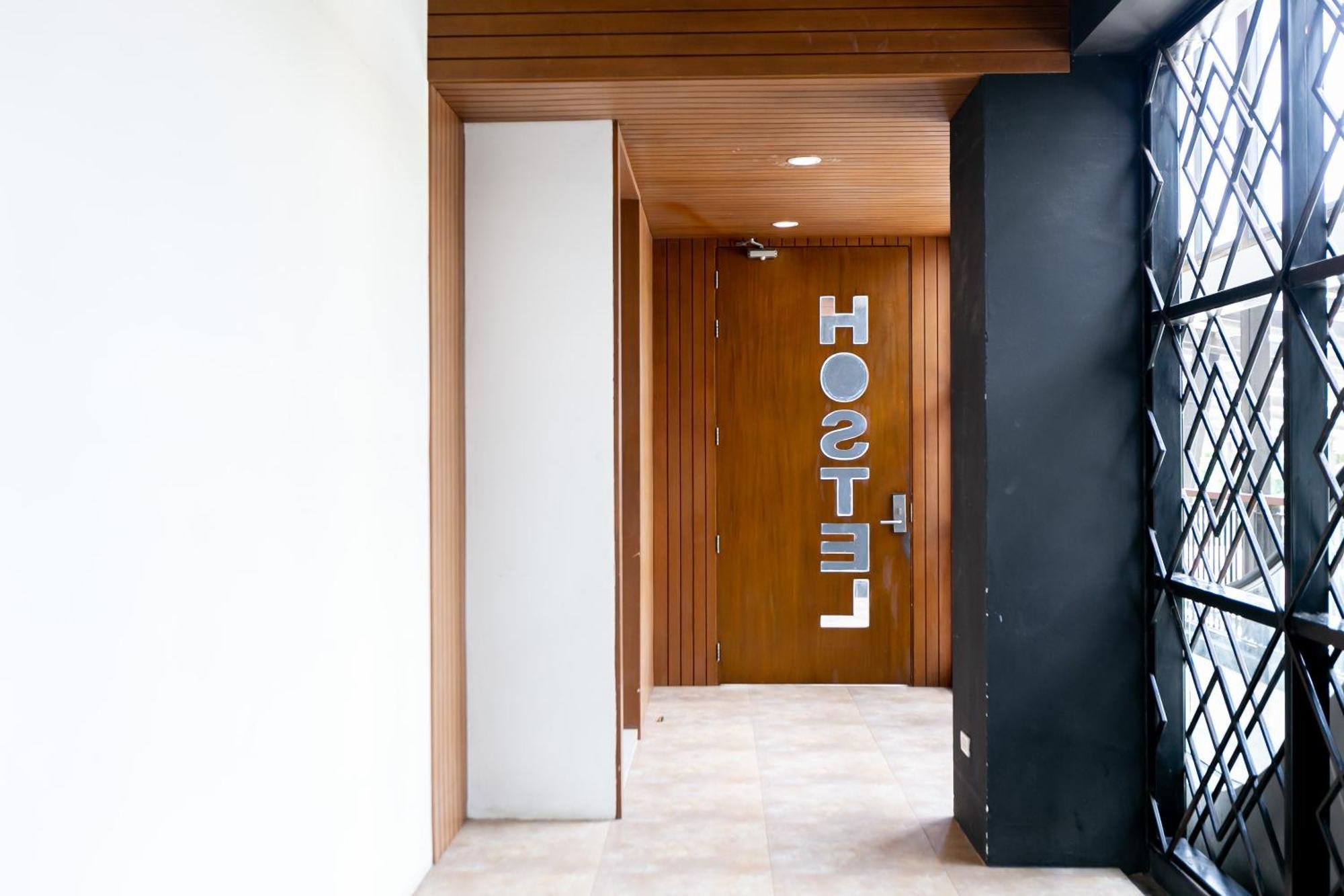 The Bedrooms Hostel Pattaya Εξωτερικό φωτογραφία