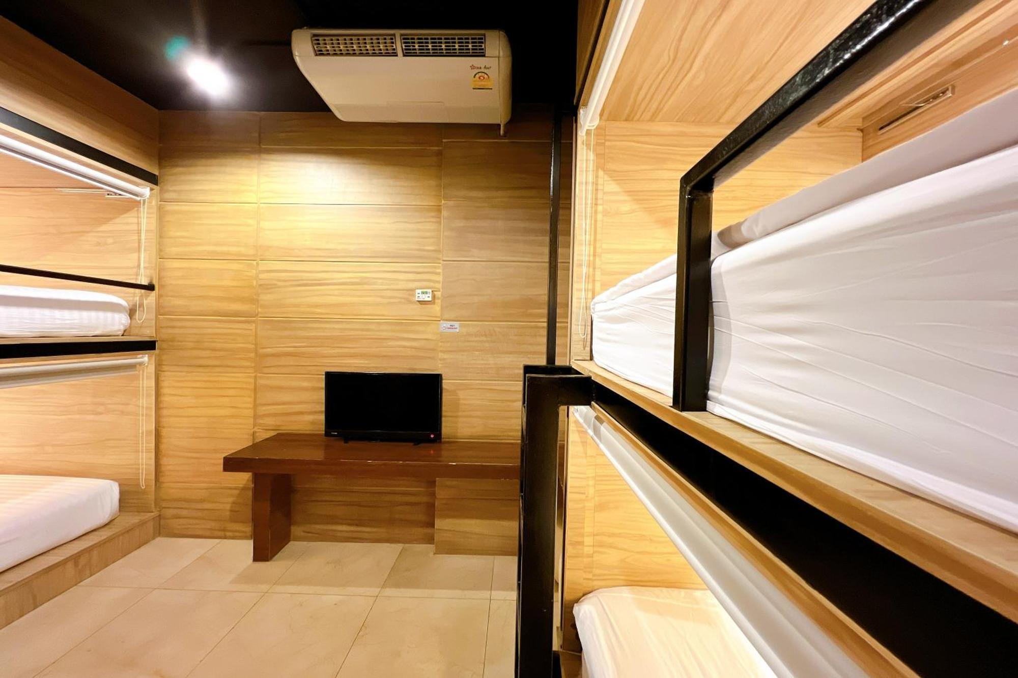 The Bedrooms Hostel Pattaya Εξωτερικό φωτογραφία