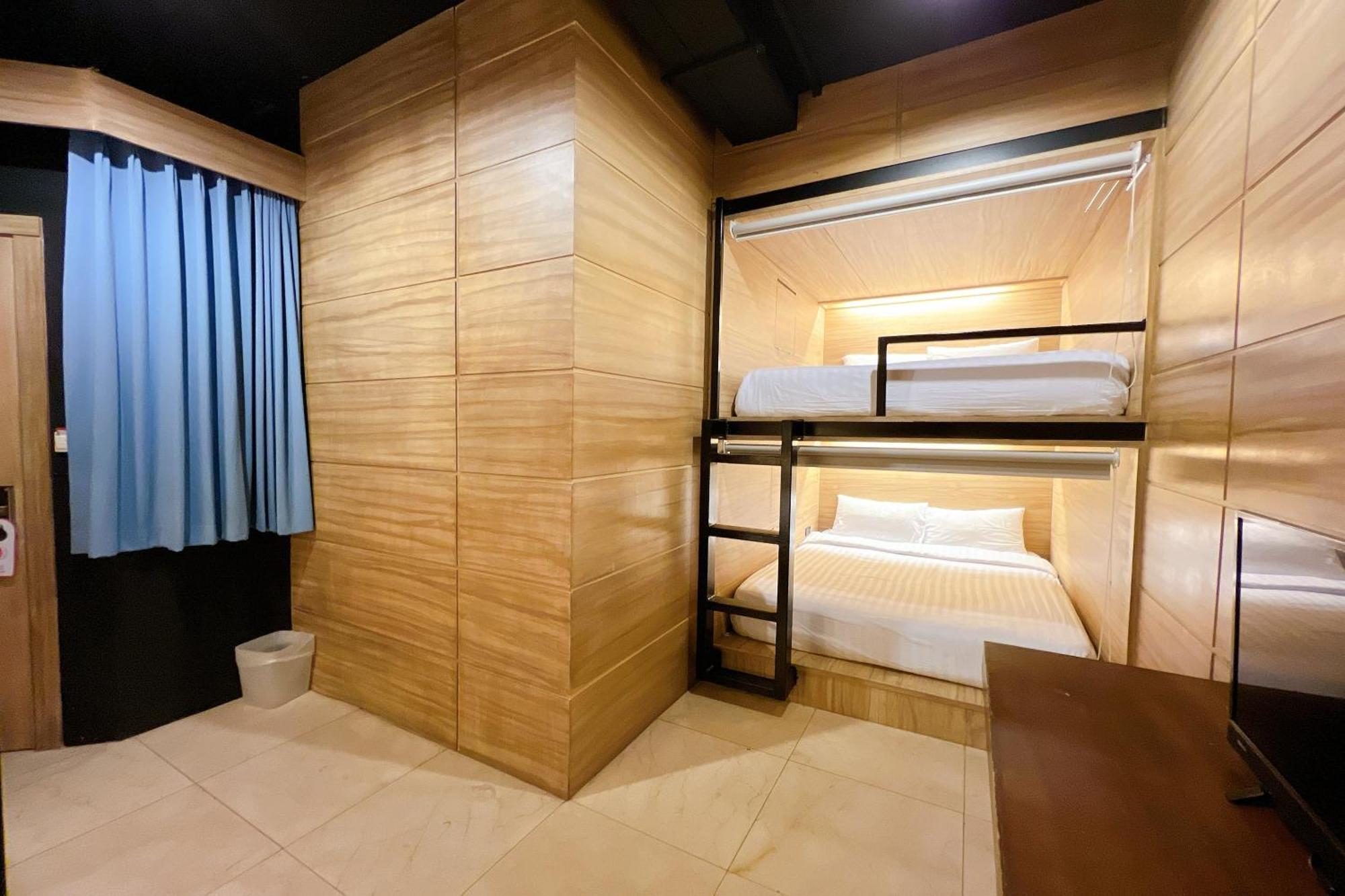 The Bedrooms Hostel Pattaya Εξωτερικό φωτογραφία