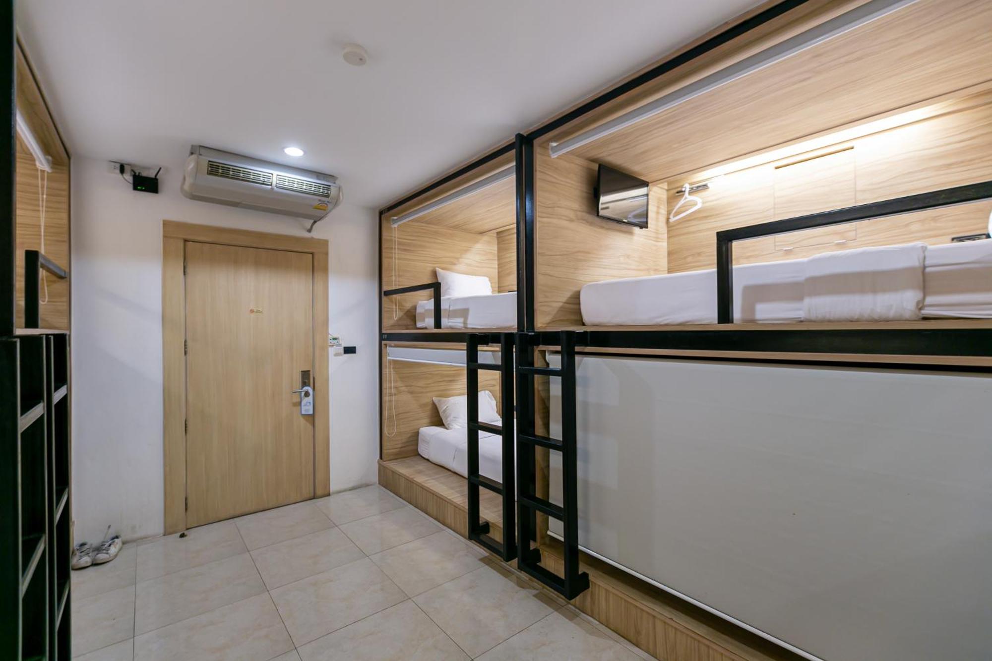 The Bedrooms Hostel Pattaya Εξωτερικό φωτογραφία