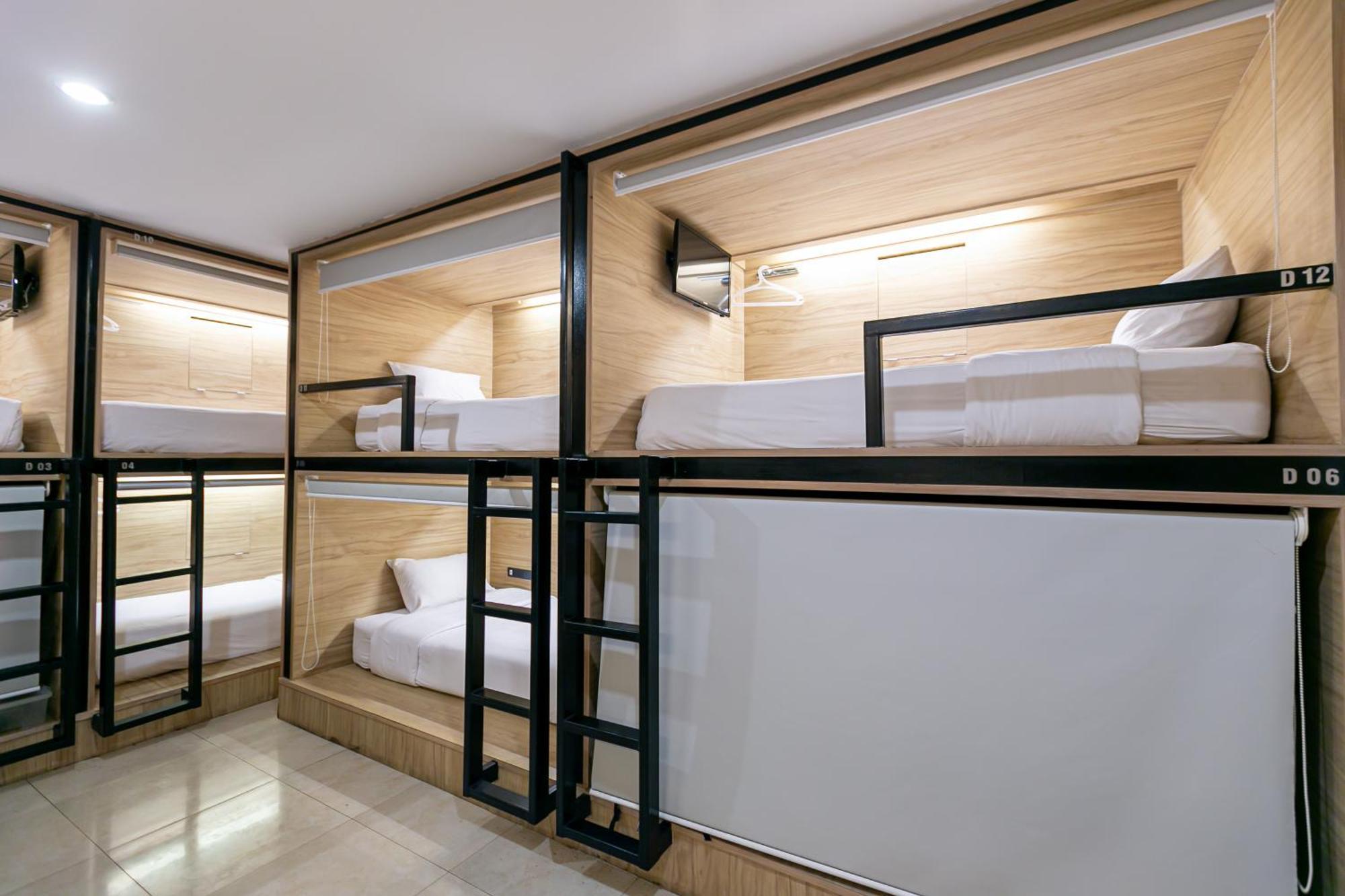 The Bedrooms Hostel Pattaya Εξωτερικό φωτογραφία